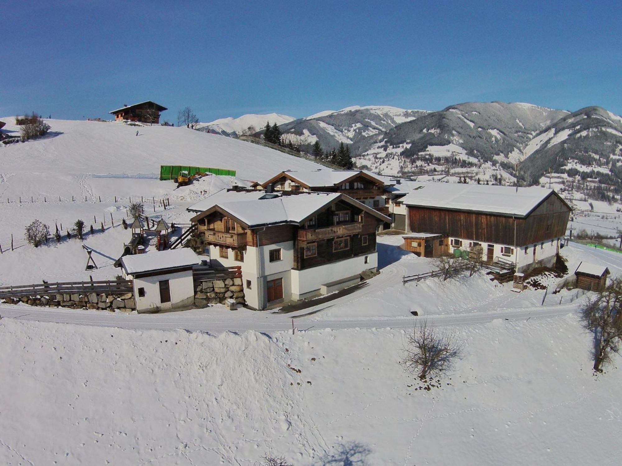 Apartment In Kaprun Salzburgerland Near Ski Area Exterior photo
